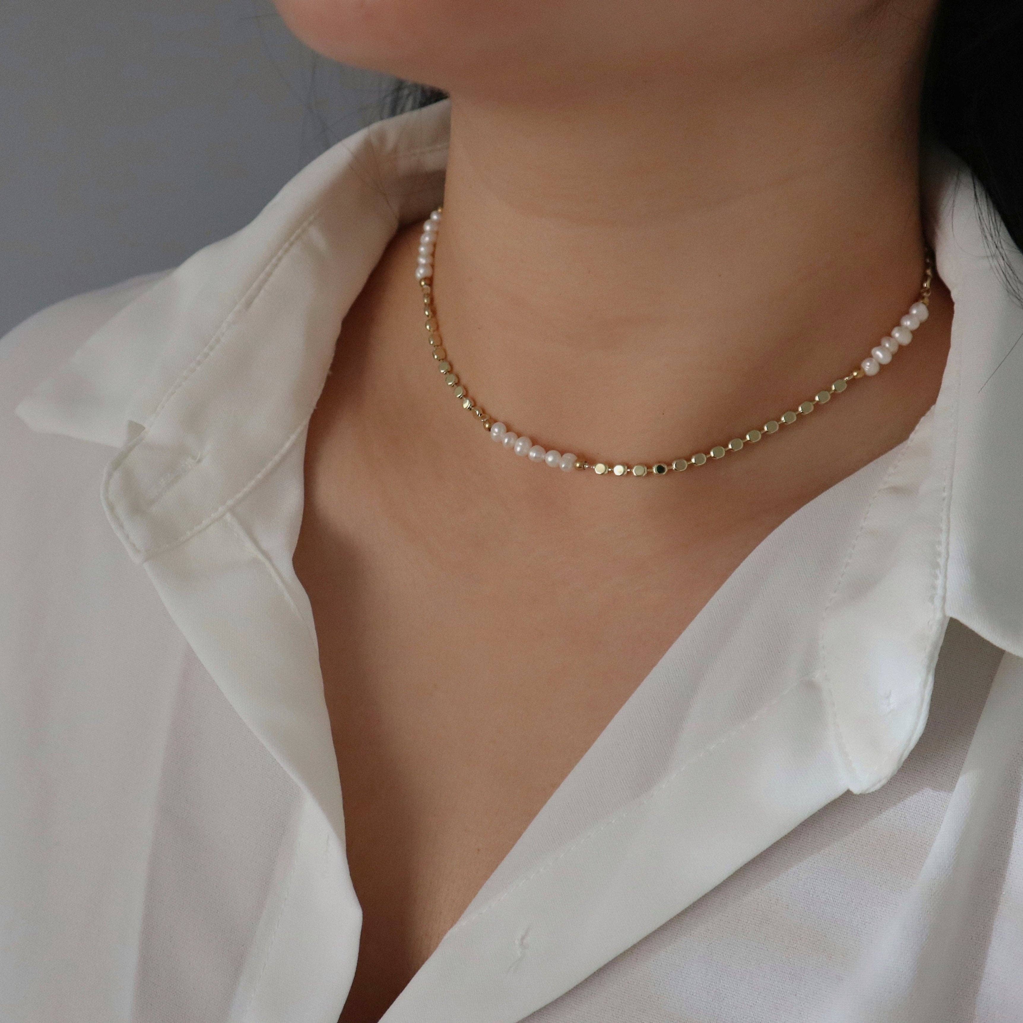 Adeline Pearl Choker Necklace - Image 2
