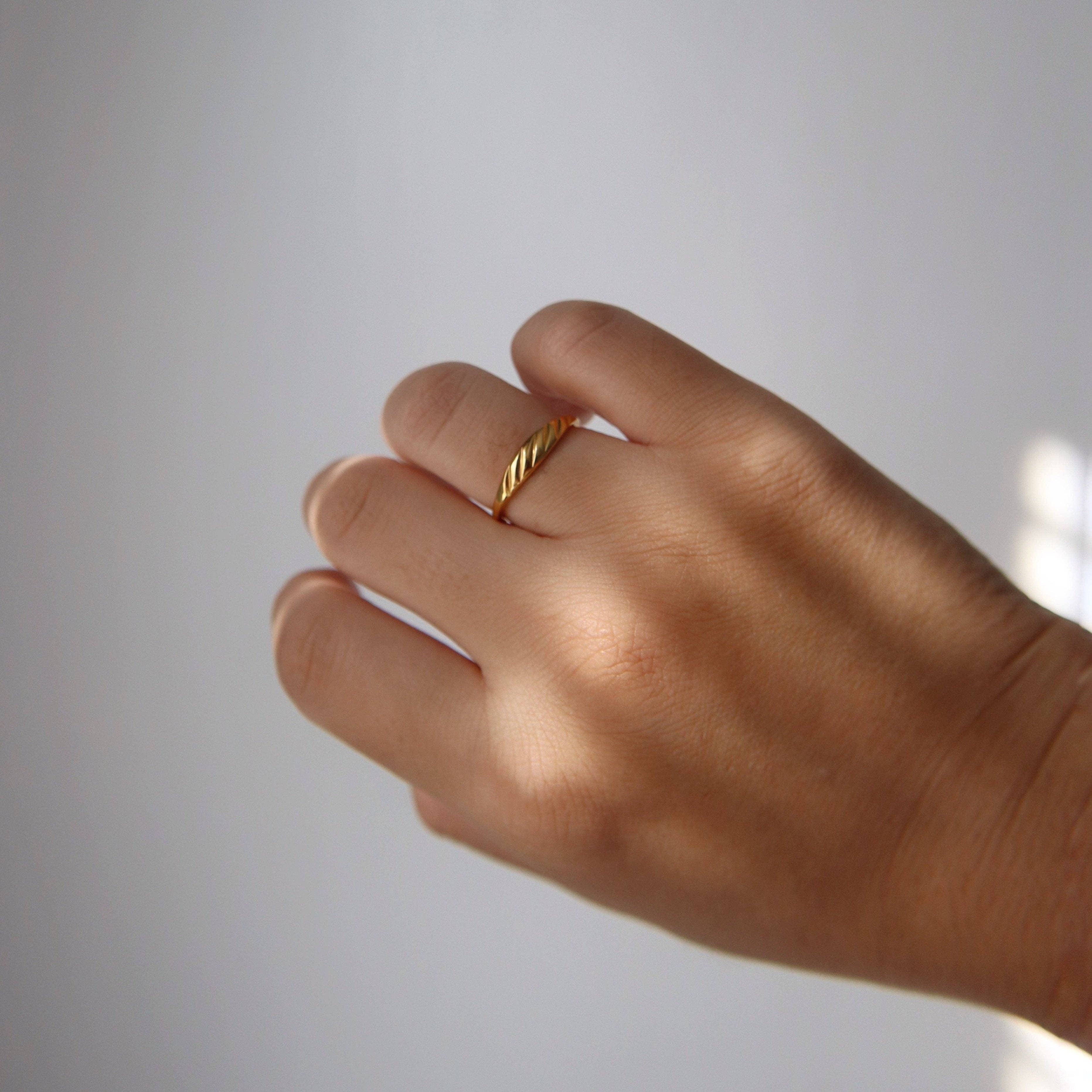Evie Ring - Image 2