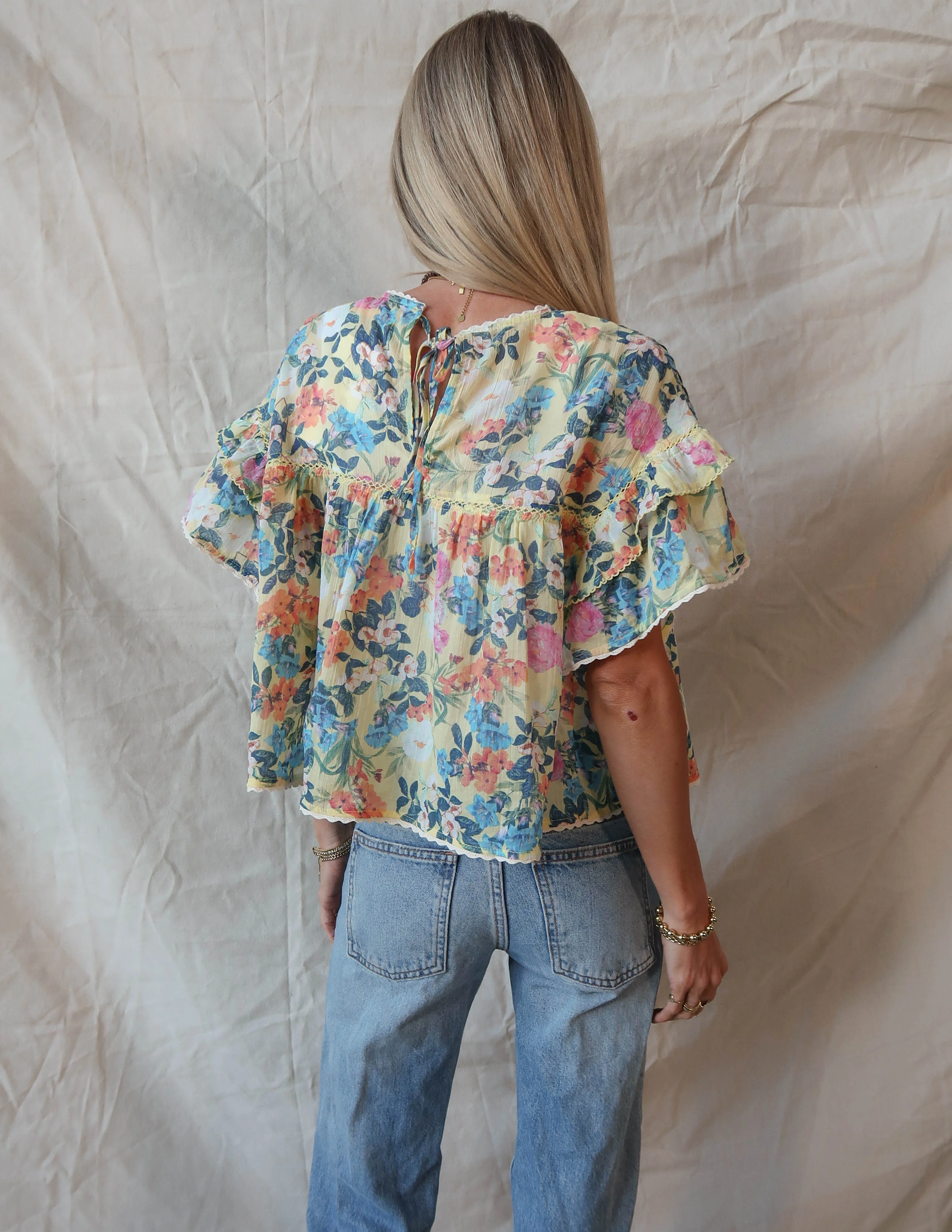 Lussia Floral Flutter Sleeve Top - Image 5