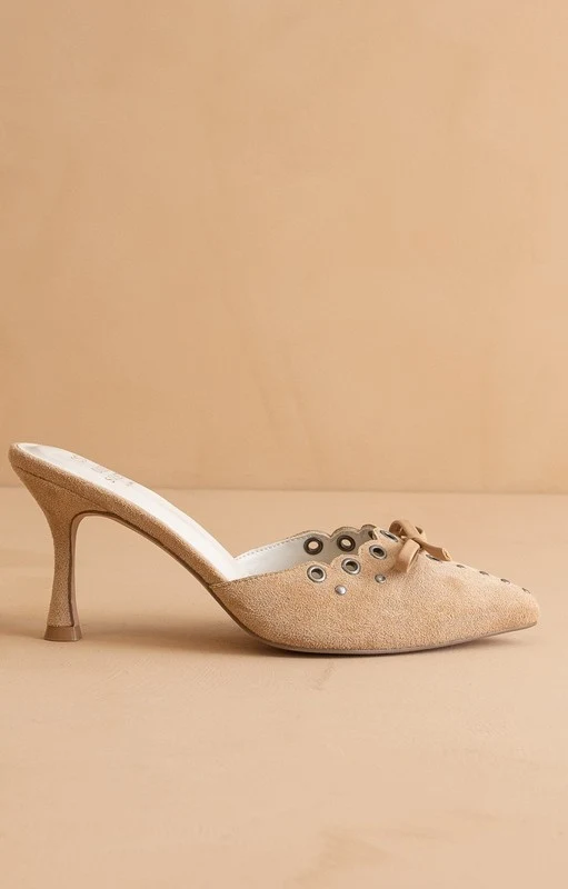 Meridian Kitten Heels - Image 6