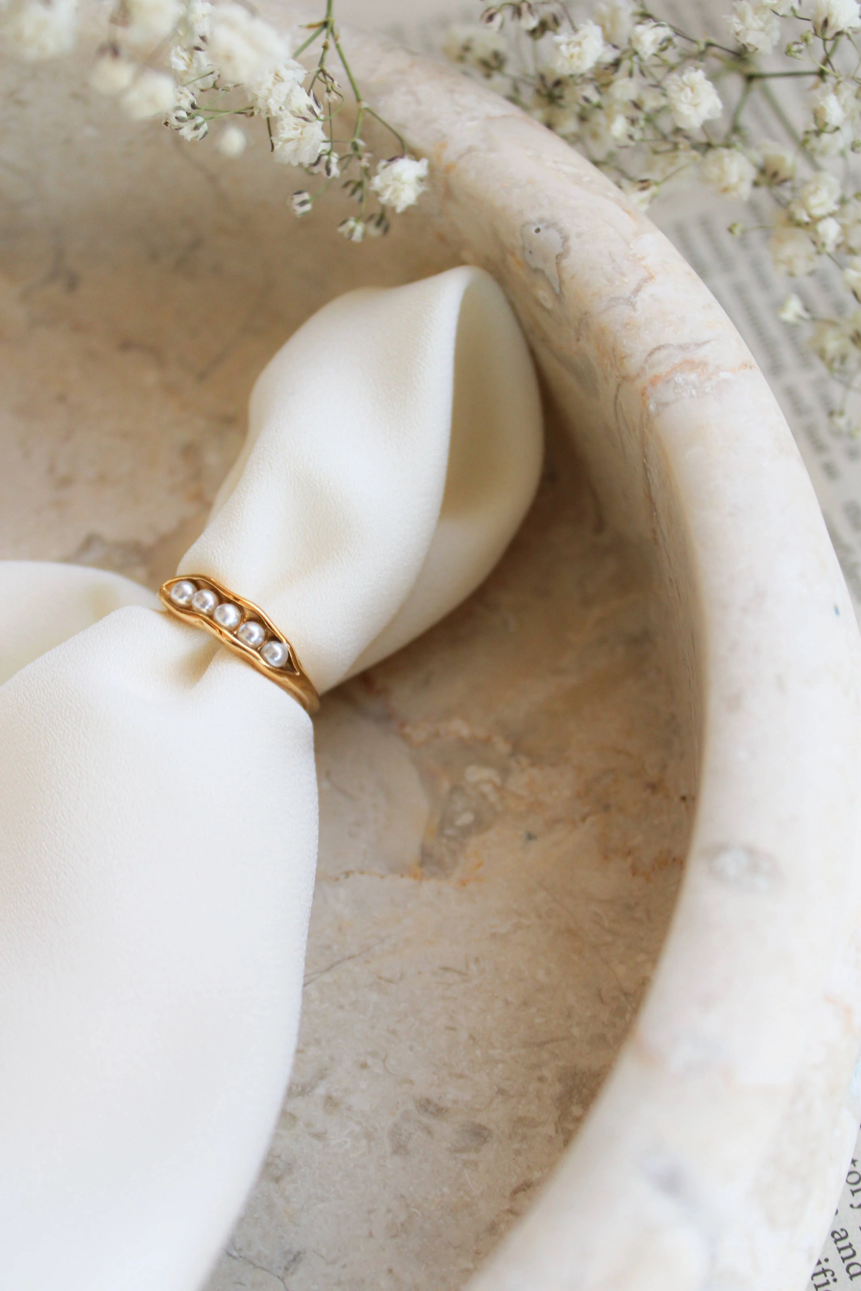 Pearl Pea Pod Ring - Image 3