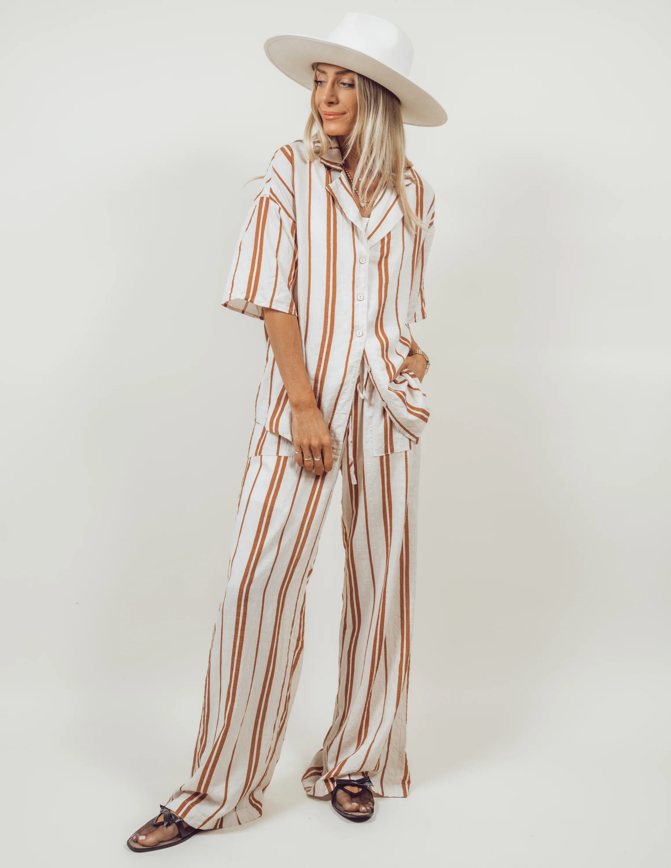 Toni Two Piece Set - Image 6